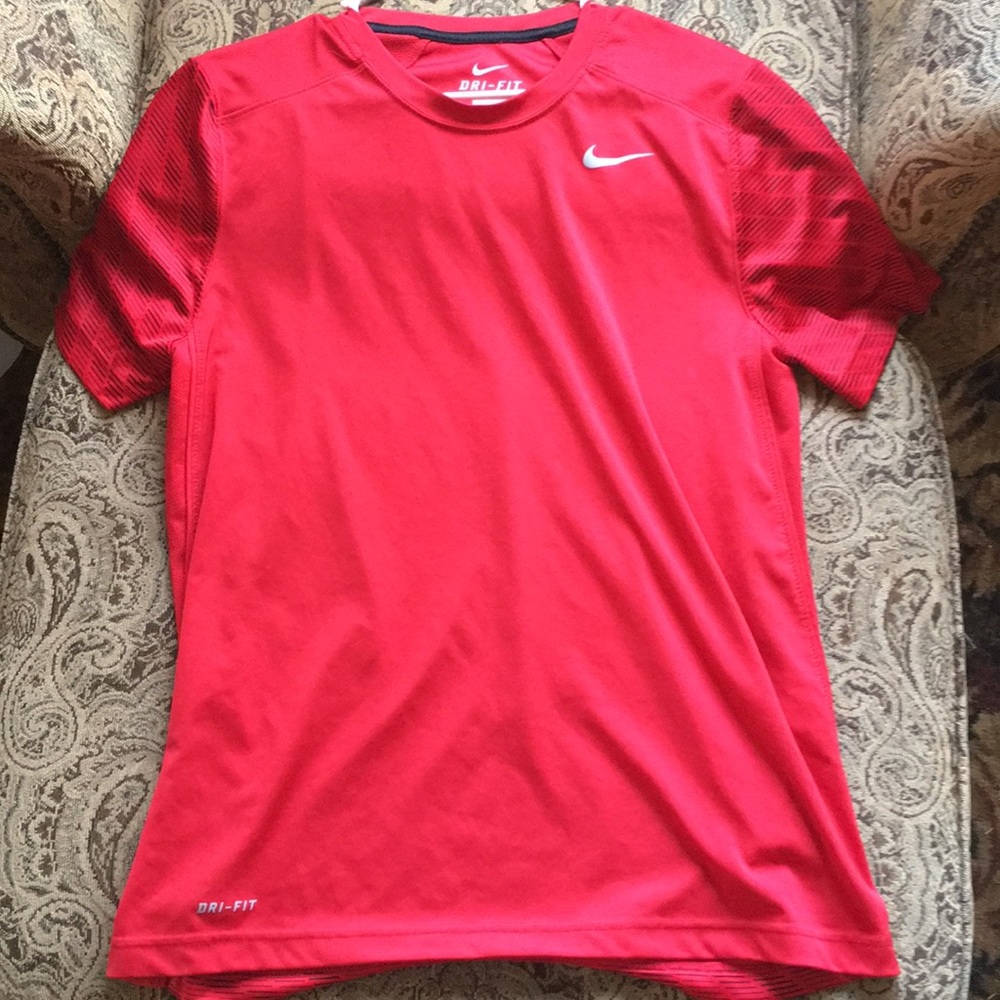 DRI-FIT Nike TShirt